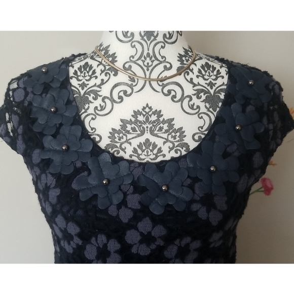 Yumi, size 8 burnt velvet dress - Picture 4 of 13